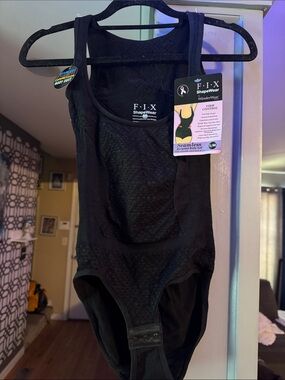 Women's Black Seamless Firm Control Shapewear Bodysuit